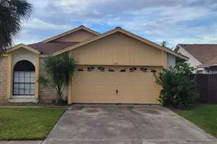 3190 Smoke Signal Cir, Kissimmee, FL 34746 - Photo 1