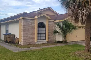 3190 Smoke Signal Cir, Kissimmee, FL 34746 - Photo 3