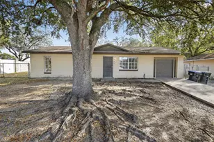 493 Apopka Hills Cir, Apopka, FL 32703 - Photo 1