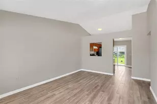 2734 Coral Reef Dr, Orlando, FL 32826 - Photo 5