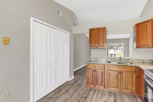 2734 Coral Reef Dr, Orlando, FL 32826 - Photo 13