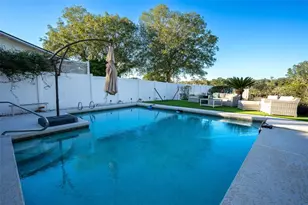 9807 Wedgewood Ln, Leesburg, FL 34788 - Photo 9