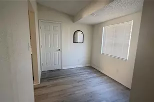 8365 Mattituck Cir, Orlando, FL 32829 - Photo 7