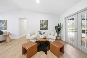 7655 Persian Ct, Orlando, FL 32819 - Photo 13