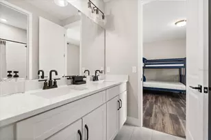 7386 Alpine Butterfly Ln, Orlando, FL 32819 - Photo 45