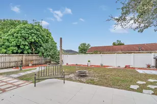 120 Campeche Ln, Kissimmee, FL 34743 - Photo 37