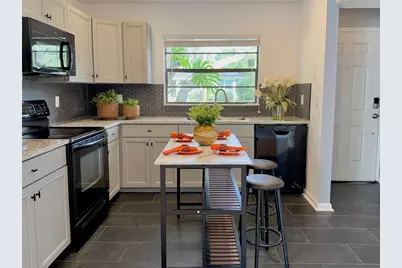 2 N Shine Avenue, Orlando, FL 32801 - Photo 9