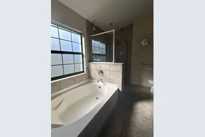 305 Chelmsford Court, Kissimmee, FL 34758 - Photo 11