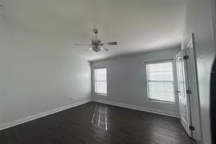 305 Chelmsford Ct, Kissimmee, FL 34758 - Photo 9