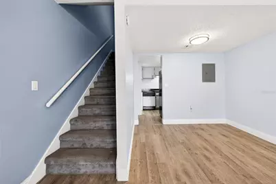 4223 S. Semoran Blvd #9, Orlando, FL 32822 - Photo 3