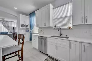 5303 Adair Oak Dr, Orlando, FL 32829 - Photo 17