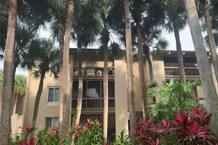 608 Orange Dr, Altamonte Springs, FL 32701 - Photo 1