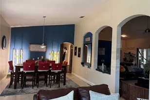 4528 River Close Blvd, Valrico, FL 33596 - Photo 3