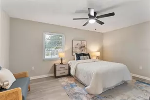 1920 E Edgewood Dr, Lakeland, FL 33803 - Photo 11