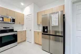 1736 Barton Towne Cir, Saint Cloud, FL 34769 - Photo 13