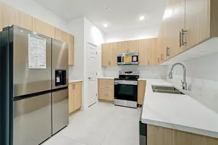 1752 Barton Towne Cir, Saint Cloud, FL 34769 - Photo 11