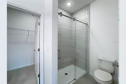 1752 Barton Towne Circle, Saint Cloud, FL 34769 - Photo 29