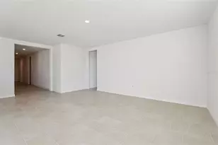 4022 Copperleaf Ln, Poinciana, FL 34759 - Photo 5