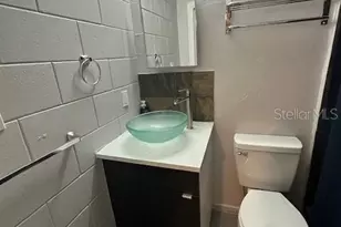 1800 Lucerne Ter, Orlando, FL 32806 - Photo 3