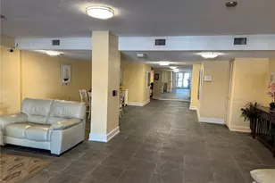 925 N Halifax Ave, Daytona Beach, FL 32118 - Photo 9