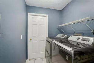 2940 Evans Dr, Kissimmee, FL 34758 - Photo 21