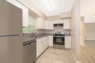 5605 Lejeune Dr, Orlando, FL 32808 - Photo 15