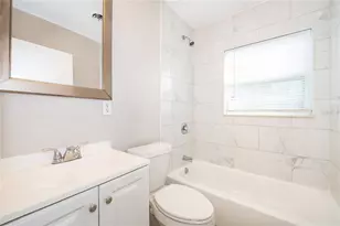 5605 Lejeune Dr, Orlando, FL 32808 - Photo 23