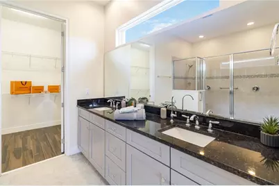 4909 W Fountainwood Drive, Saint Cloud, FL 34772 - Photo 13