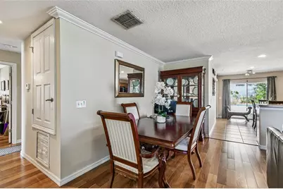 2416 Martins Run, Tavares, FL 32778 - Photo 5