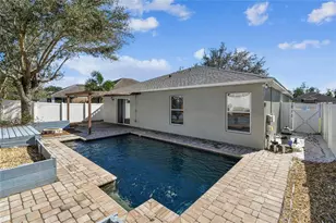 2416 Martins Run, Tavares, FL 32778 - Photo 27