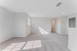 1742 Blue Lagoon Cir, Mascotte, FL 34753 - Photo 17