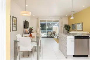 1653 Retreat Cir, Clermont, FL 34714 - Photo 9