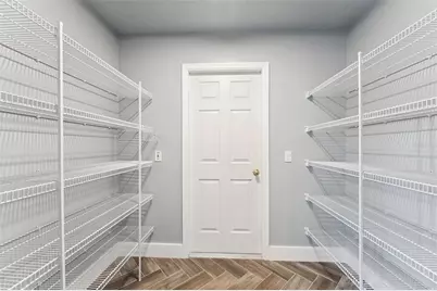 655 Eagle Pointe S, Kissimmee, FL 34746 - Photo 9