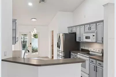 655 Eagle Pointe S, Kissimmee, FL 34746 - Photo 7