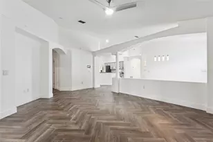 655 Eagle Pointe S, Kissimmee, FL 34746 - Photo 13