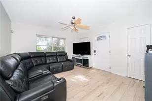 917 Romano Ave, Orlando, FL 32807 - Photo 5