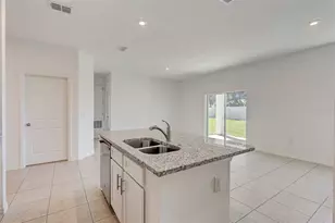 9209 Harris Hawk Dr, Leesburg, FL 34788 - Photo 5