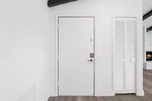 5047 Jamaica Cir, Orlando, FL 32808 - Photo 5