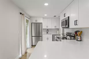 857 Glasgow Ave, Deltona, FL 32738 - Photo 9