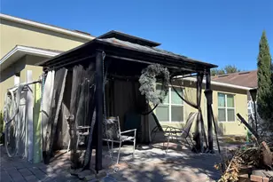 1758 Dunedin Dr, Tavares, FL 32778 - Photo 23