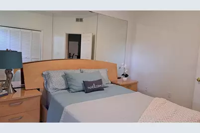 2377 Burton Lane, Sarasota, FL 34239 - Photo 19