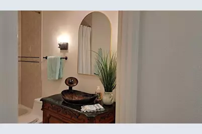 2377 Burton Lane, Sarasota, FL 34239 - Photo 17