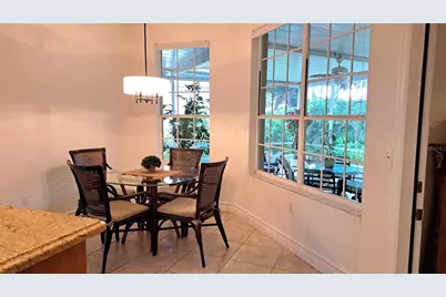 2377 Burton Lane, Sarasota, FL 34239 - Photo 15