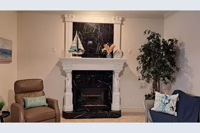 2377 Burton Lane, Sarasota, FL 34239 - Photo 15