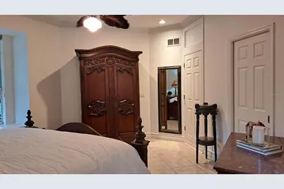 2377 Burton Lane, Sarasota, FL 34239 - Photo 23