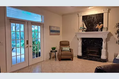 2377 Burton Lane, Sarasota, FL 34239 - Photo 15