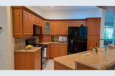 2377 Burton Lane, Sarasota, FL 34239 - Photo 13