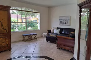 2377 Burton Ln, Sarasota, FL 34239 - Photo 5