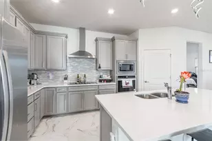 1974 Spring Shower Circle, Kissimmee, FL 34744 - Photo 9