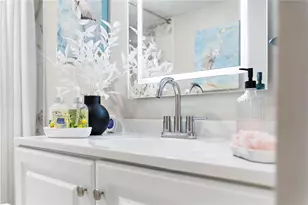 10365 Paradise Blvd, Treasure Island, FL 33706 - Photo 19